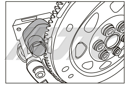 dung-cu-giu-banh-da-ben-trong-bmw-jtc-6671